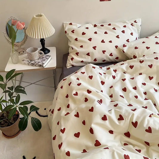 Romantic Heart Bedding Set – Cozy Bedroom Decor for Stylish Home Comfort