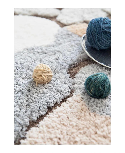 Tufted Rug for Bedroom – Soft Fluffy Modern Abstract Design for Home Decor
